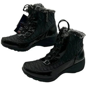 Khombu NWT Womens 8W Black Quilted Winter Boots Faux Fur Lining K Comfort
